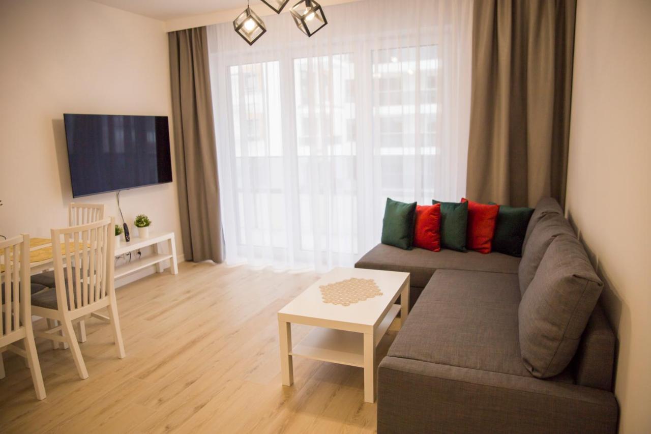 Apartament Royal Place I Jurowiecka 17 เบียวิสตอก ภายนอก รูปภาพ